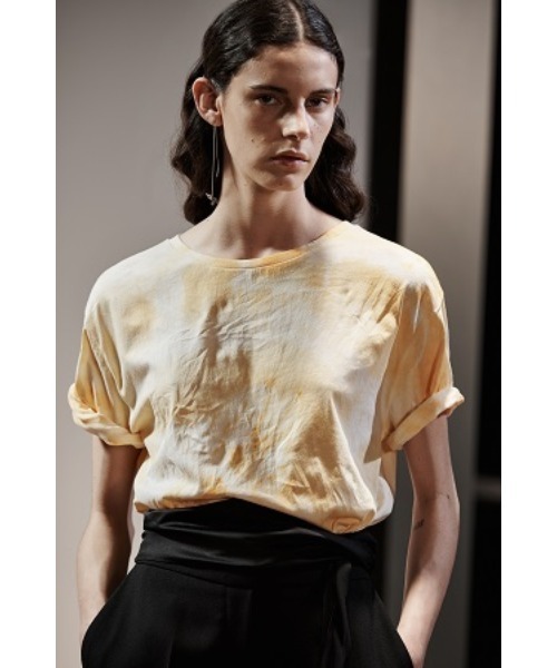 HUGO(ヒューゴ)の「サステナブルコットン Tシャツ(Tシャツ/カットソー・レディース・ブルー/イエロー・S/M/XS)」の2枚目の写真