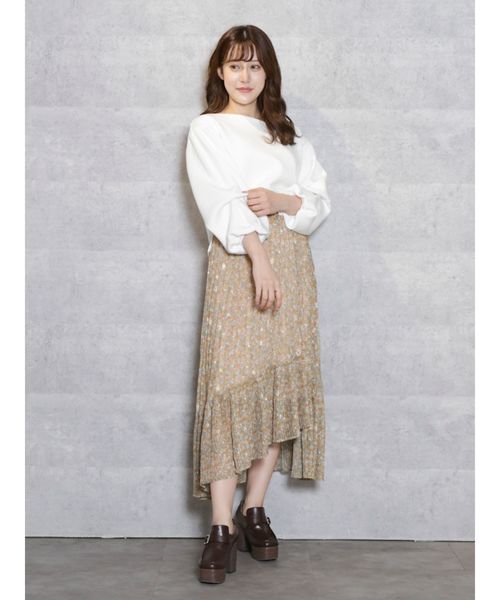 dazzlin（ダズリン）の「サイドネックボリュームトップス（Tシャツ/カットソー・レディース・ブラック/オフホワイト/モカ・FREE）」の7枚目の写真