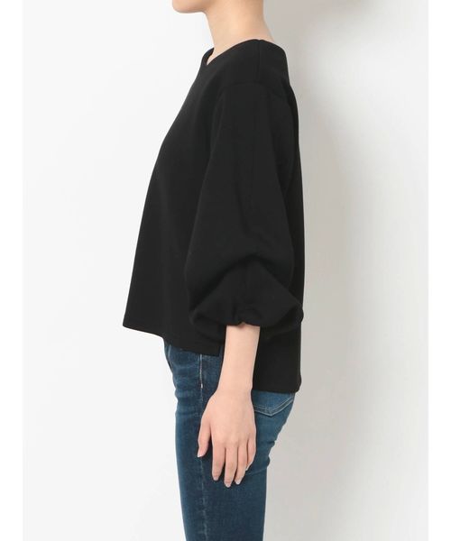 dazzlin（ダズリン）の「サイドネックボリュームトップス（Tシャツ/カットソー・レディース・ブラック/オフホワイト/モカ・FREE）」の13枚目の写真