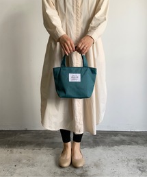 COMMON WARE（コモンウェアー）の「EC:LAURIER / ローリエ保冷ランチトート(M)（キッチンツール）」