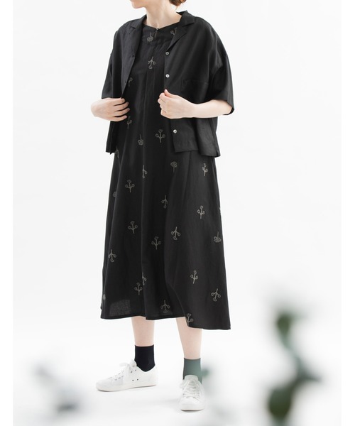 nop de nod(ノップドゥノッド)の「リネンオープンカラーシャツ(シャツ/ブラウス・レディース・オフホワイト/ブラック/モカ・3)」の14枚目の写真