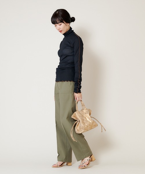 SHENERY(シーナリー)の「ベイカーパンツ(その他パンツ・レディース・ホワイト/カーキ・FREE)」の13枚目の写真