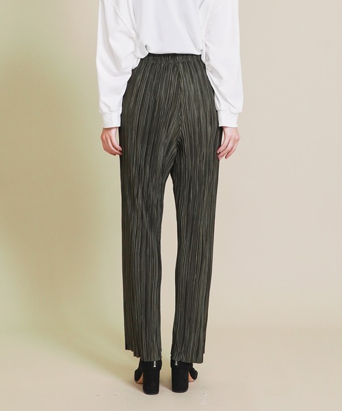 【美品】CLANE クラネ アコーディオンプリーツ リラックスルーズパンツ 青 美品】CLANE クラネ アコーディオンプリーツ リラックスルーズ