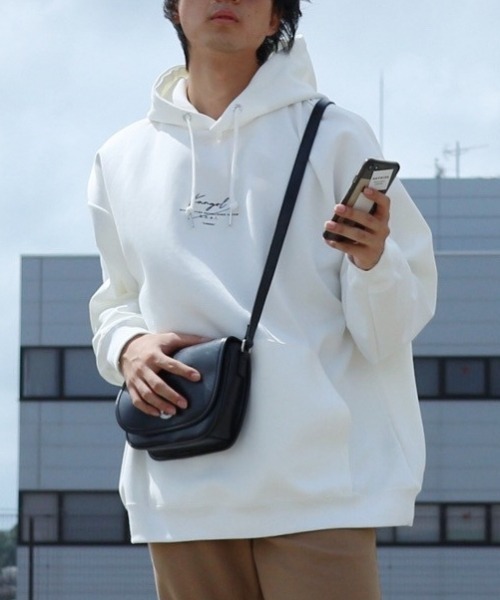 KANGOL(カンゴール)の「【KANGOL/カンゴール】別注テックパーカー/894265(パーカー・メンズ・ホワイト/ブラック/キャメル/ライトブルー・MEDIUM/LARGE)」の2枚目の写真