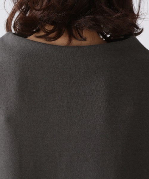 LOWRYS FARM（ローリーズファーム）の「ウラケキモウボトルネックＬＳ　918537（Tシャツ/カットソー・レディース・チャコールグレー/グリーン/ベージュ/アイボリー・FREE）」の5枚目の写真