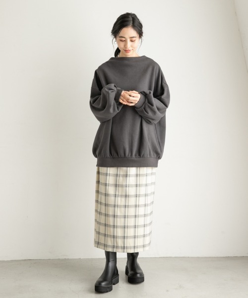 LOWRYS FARM（ローリーズファーム）の「ウラケキモウボトルネックＬＳ　918537（Tシャツ/カットソー・レディース・チャコールグレー/グリーン/ベージュ/アイボリー・FREE）」の15枚目の写真