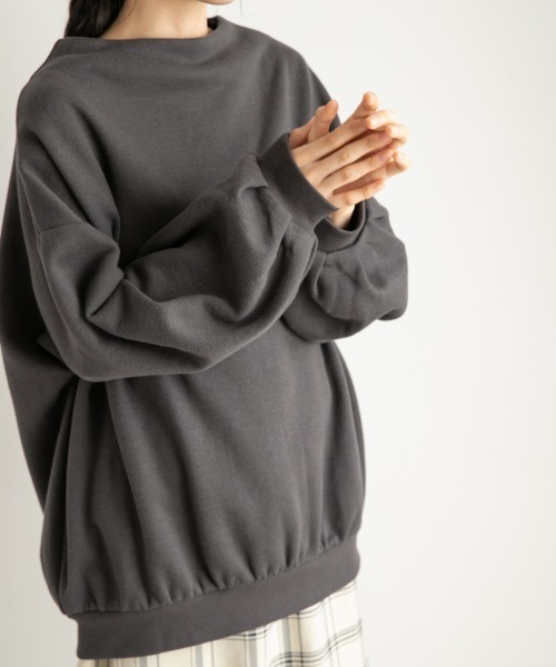 LOWRYS FARM（ローリーズファーム）の「ウラケキモウボトルネックＬＳ　918537（Tシャツ/カットソー・レディース・チャコールグレー/グリーン/ベージュ/アイボリー・FREE）」の19枚目の写真