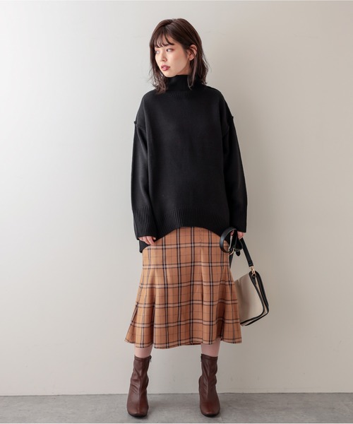 natural couture(ナチュラルクチュール)の「マーメイドチェックスカート(スカート・レディース・ベージュ/ブルー/キャメル・FREE)」の9枚目の写真