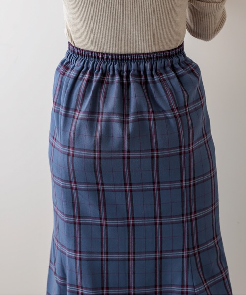 natural couture(ナチュラルクチュール)の「マーメイドチェックスカート(スカート・レディース・ベージュ/ブルー/キャメル・FREE)」の18枚目の写真