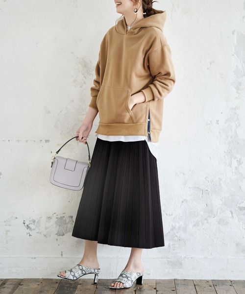 GeeRA（ジーラ）の「プレートヒールミュールサンダル（サンダル・レディース・ブラック/パイソン・LARGE/SMALL/X-LARGE/MEDIUM）」の9枚目の写真