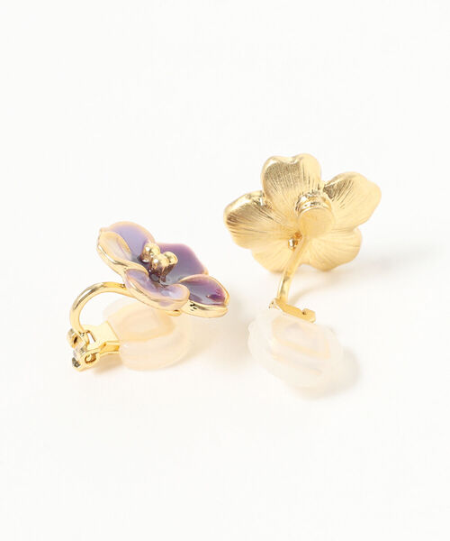 Ray BEAMS（レイビームス）の「Ray BEAMS / スミレ エポ イヤリング（イヤリング・レディース・パープル/その他・ONE SIZE）」の4枚目の写真