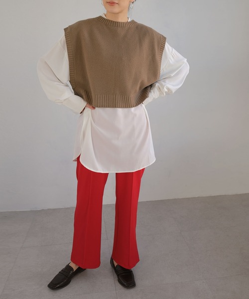 ANDJ(アンドジェイ)の「2WAY鹿の子編みスリットニットベスト(ベスト・レディース・ブラウン/ピンク/グリーン/モカ/ライトベージュ/グリーン系その他/ブラック・M)」の4枚目の写真