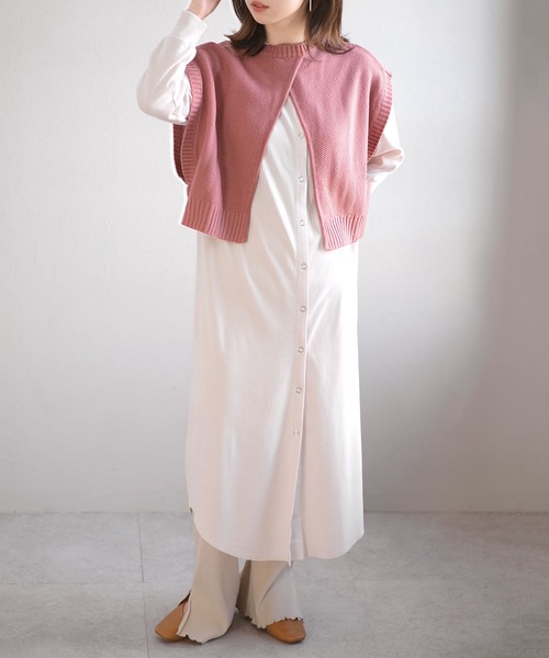 ANDJ(アンドジェイ)の「2WAY鹿の子編みスリットニットベスト(ベスト・レディース・ブラウン/ピンク/グリーン/モカ/ライトベージュ/グリーン系その他/ブラック・M)」の13枚目の写真