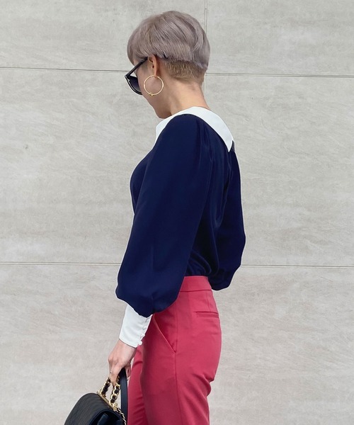JENNE（ジェンヌ）の「ローカラーモダン配色ブラウス（シャツ/ブラウス・レディース・ネイビー/ホワイト・SMALL/MEDIUM/LARGE）」の5枚目の写真