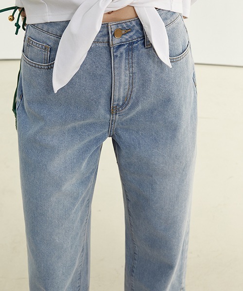 Fano Studios(ファノ ストゥディオズ)の「【Fano Studios】Side slit denim pants FX21K010(デニムパンツ・レディース・ライトブルー・M/XS/L/S/XL)」の5枚目の写真