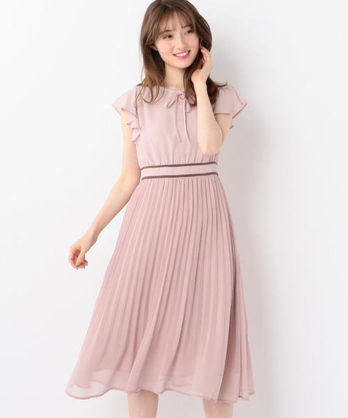 MISCH MASCH ミッシュマッシュ　配色プリーツニットワンピース ブラック MISCH MASCH（ミッシュマッシュ）の「配色ラインプリーツ