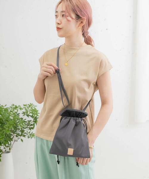 ITEMS URBANRESEARCH（アイテムズ アーバンリサーチ）の「メッシュ ドロストショルダーバッグ（ショルダーバッグ・メンズ・カーキ/ブラック/チャコールグレー・-）」の3枚目の写真