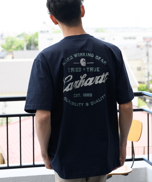 Carhartt(カーハート)の「Carhartt ヘビーウェイトロゴTシャツ(Tシャツ/カットソー・メンズ・ネイビー/グレー系その他/グリーン系その他/ブルー系その他/ピンク系その他/レッド系その他/オレンジ系その他/グレー系その他2/グレー系その他3/グリーン系その他2/グリーン系その他3/ブルー系その他2/オレンジ系その他2/サックスブルー系/サックスブルー系1・SMALL/MEDIUM/LARGE)」の8枚目の写真
