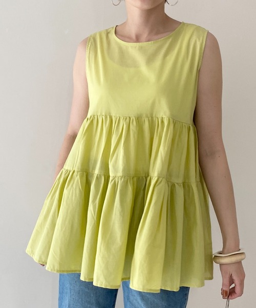 She's Closet（シーズクローゼット）の「ノースリーブコットンティアードチュニックブラウス（チュニック・レディース・ブラック/イエロー×グリーン/アイボリー・FREE）」の3枚目の写真