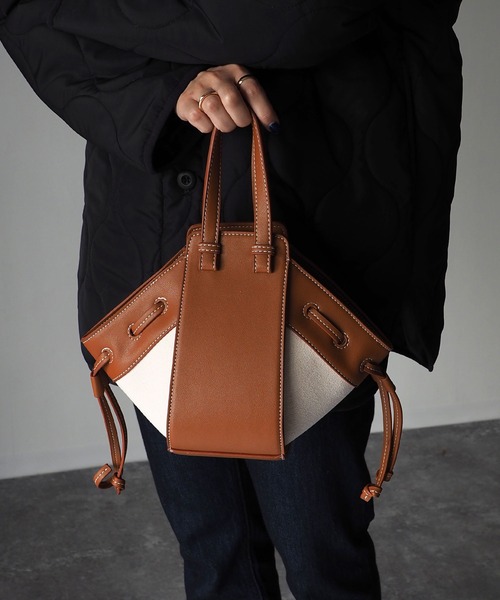 Riberry（リベリー）の「レザー＆キャンバスバッグ（ハンドバッグ・レディース・ホワイト/ブラック/ブラウン/グレイッシュベージュ・FREE）」の3枚目の写真