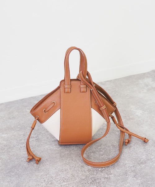 Riberry（リベリー）の「レザー＆キャンバスバッグ（ハンドバッグ・レディース・ホワイト/ブラック/ブラウン/グレイッシュベージュ・FREE）」の17枚目の写真