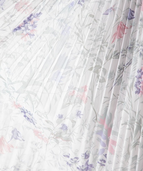 MILLION CARATS（ミリオンカラッツ）の「【STYLE４】シアーボタニカルロングフレアスカート（スカート・レディース・ブラック/ライトグレー/ラベンダー・FREE）」の13枚目の写真