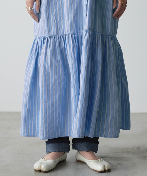 forksy.（フォルクシー）の「【forksy.】シャドーストライプ裾ティアード切り替えシャツワンピース（シャツワンピース・レディース・ホワイト/ブラック/ミント/サックスブルー/ベージュ系/ネイビー/グレー/ピンク/アイボリー・FREE）」の13枚目の写真