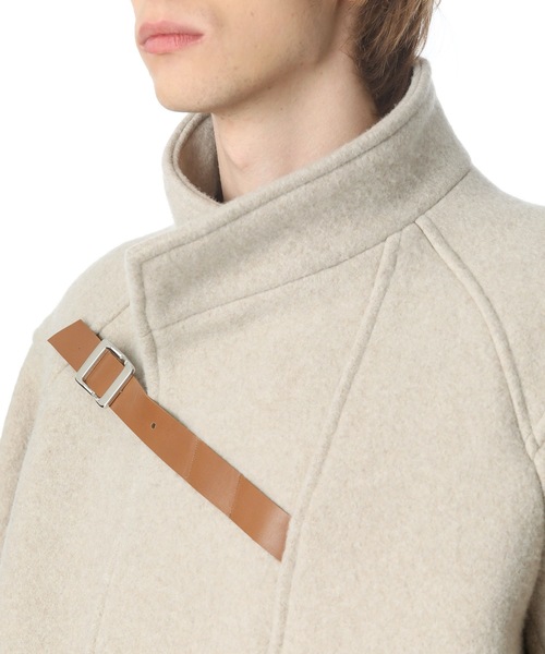 KAZUYUKI KUMAGAI ATTACHMENT（カズユキクマガイアタッチメント）の「MILLED WOOL KNIT SMOCKS FEARNOUGHT COAT（その他アウター・メンズ・ベージュ/ブラック・1/2）」の3枚目の写真