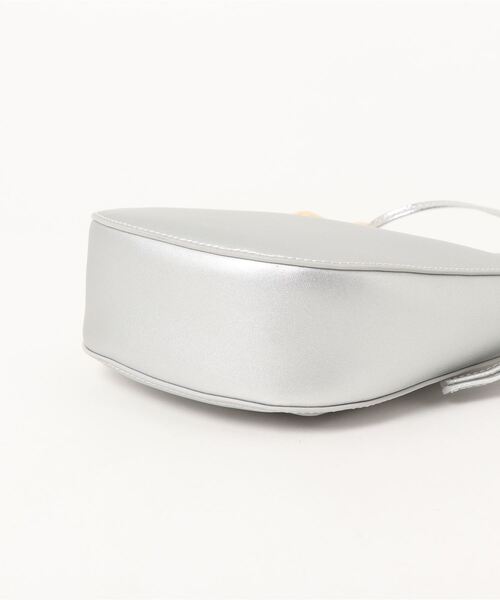 HASHIBAMI（ハシバミ）の「【HASHIBAMI】カラバッシュ 2WAY ショルダーバッグ（ショルダーバッグ・レディース・ブラック/シルバー/グレイッシュベージュ・FREE）」の20枚目の写真