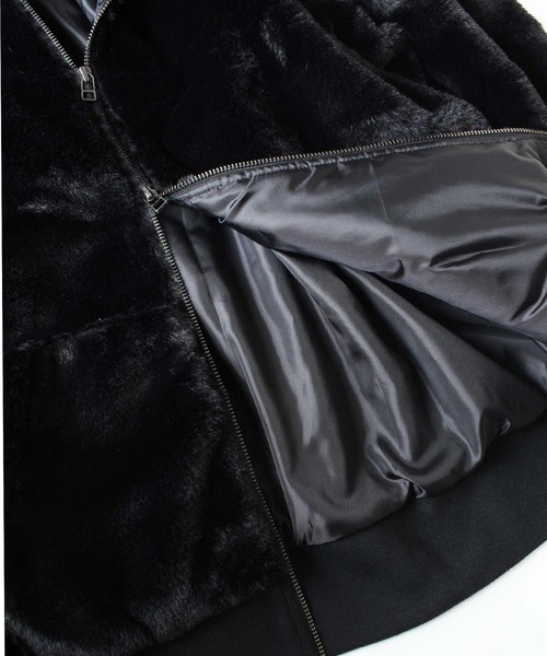 AVIREX(アヴィレックス)の「【直営店限定】エコファー ジャケット / ECO FUR JACKET AVIREX / アヴィレックス / AVIREX(ブルゾン・メンズ・ホワイト/ブラック・SMALL/MEDIUM/LARGE)」の11枚目の写真