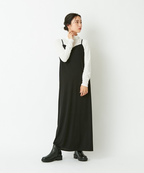 CIAOPANIC(チャオパニック)の「カットキャミワンピース(ワンピース・レディース・ブラック/ブルー・FREE)」の2枚目の写真