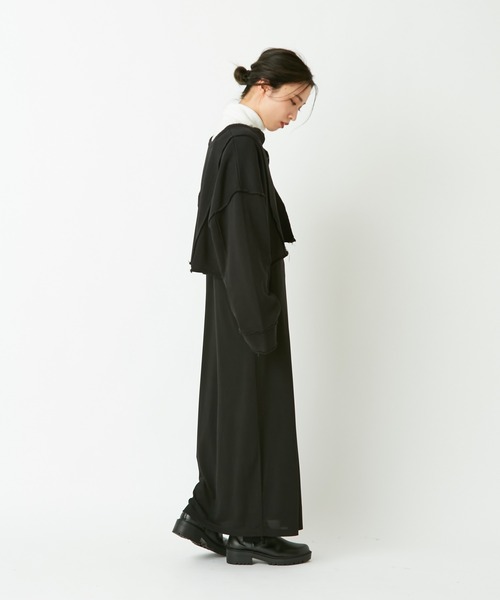 CIAOPANIC(チャオパニック)の「カットキャミワンピース(ワンピース・レディース・ブラック/ブルー・FREE)」の4枚目の写真