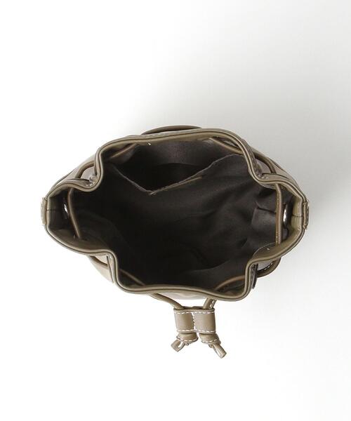 BEAUTY&YOUTH UNITED ARROWS（ビューティーアンドユースユナイテッドアローズ）の「BY ステッチミニ ドロストバッグ -2WAY-（ショルダーバッグ・レディース・オリーブ/ブラック・FREE）」の3枚目の写真