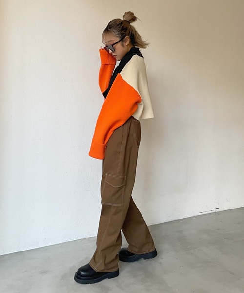 SHAGGIE（シャギー）の「切り替え配色タートルショートニット（ニット/セーター・レディース・グリーン/パープル/オレンジ・FREE）」の7枚目の写真