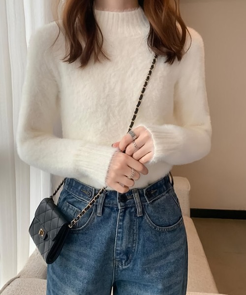 Girly Doll(ガーリードール)の「フワフワニット・セーター(ニット/セーター・レディース・ベージュ/ブラック/ホワイト・F)」の6枚目の写真