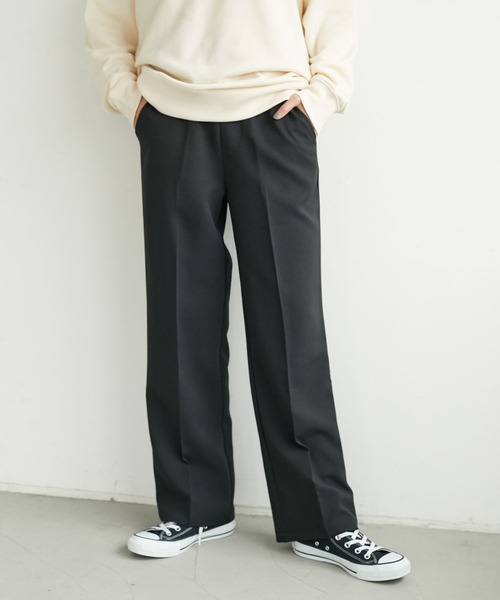 CRAFT STANDARD BOUTIQUE（クラフトスタンダードブティック）の「カラーストレートパンツ　＊（スラックス・レディース・チャコールグレー/ブラック/パープル/レッド/ブルー/グリーン/ライトグリーン/マスタード・M/L）」の2枚目の写真