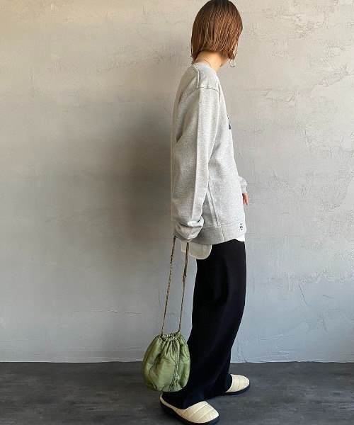 CHUMS（チャムス）の「[CHUMS/チャムス] CHUMS ロゴプリント クルーネックスウェット（スウェット・レディース・ブラック/グレー/ナチュラル・M/L/XL）」の20枚目の写真