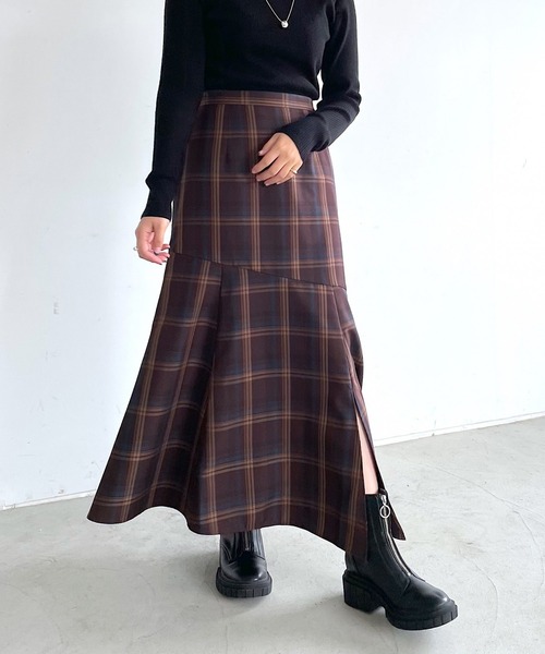 PAGEBOY（ページボーイ）の「チェックマーメイドスカート（スカート・レディース・ブラウン/ブラック・FREE）」の2枚目の写真