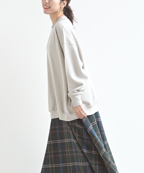 rps(アールピーエス)の「裏起毛ハイネックプルオーバー(スウェット・レディース・ブラック/モカ/ライトベージュ/グレイッシュブルー・M)」の18枚目の写真