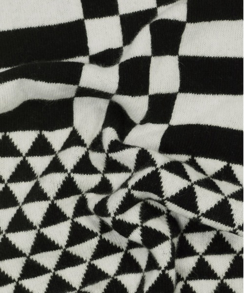 Paul Smith COLLECTION（ポールスミスコレクション）の「ジオメトリックニット マフラー / 214556 FS（マフラー・メンズ・ブラック系その他/レッド系その他・FREE）」の13枚目の写真