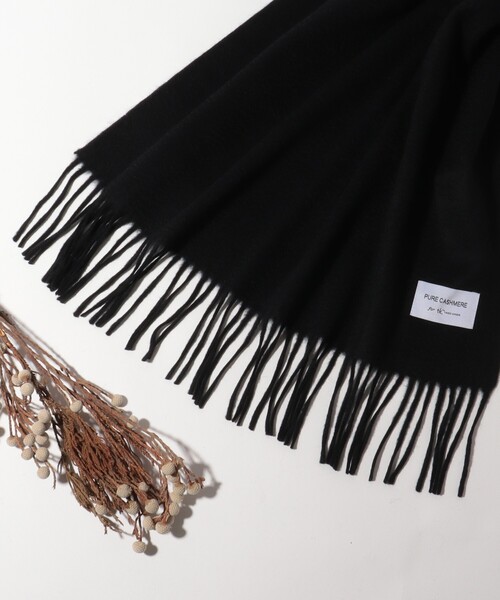 tk.TAKEO KIKUCHI（ティーケータケオキクチ）の「◆ピュアカシミヤBIGマフラー（マフラー・メンズ・ブラック/オフホワイト/ライトグレー系6・00）」の19枚目の写真