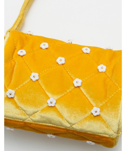 Little sunny bite(リトルサニーバイト)の「《Little Sunny Bite》Mini velours flower bag(ハンドバッグ・レディース・ブラック/イエロー/グリーン・FREE)」の19枚目の写真
