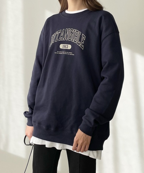 LIAN(リアン)の「INTANGIBLEカレッジロゴスウェット(スウェット・レディース・ネイビー/オフホワイト/ダークグリーン/グリーン/ブラック/レッド・FREE)」の6枚目の写真