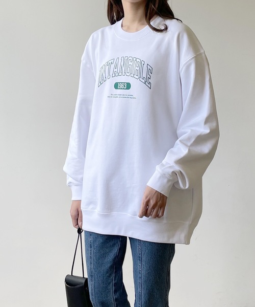 LIAN(リアン)の「INTANGIBLEカレッジロゴスウェット(スウェット・レディース・ネイビー/オフホワイト/ダークグリーン/グリーン/ブラック/レッド・FREE)」の10枚目の写真