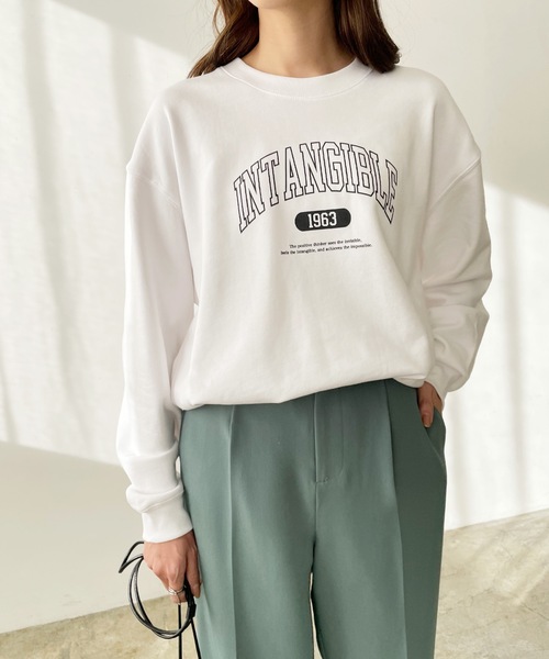 LIAN(リアン)の「INTANGIBLEカレッジロゴスウェット(スウェット・レディース・ネイビー/オフホワイト/ダークグリーン/グリーン/ブラック/レッド・FREE)」の16枚目の写真