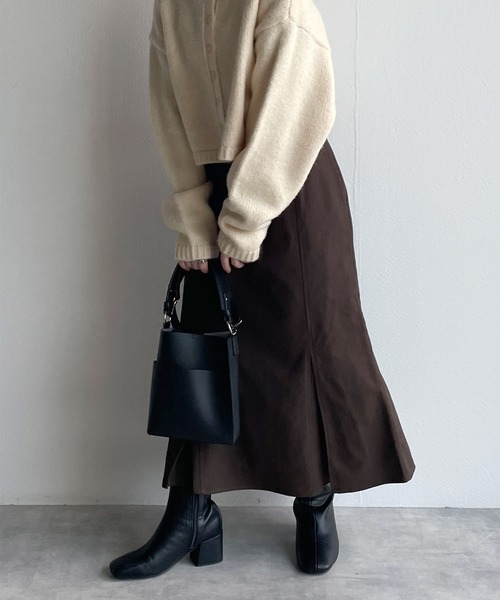 w closet(ダブルクローゼット)の「マーメイドスカート(スカート・レディース・オートミール/ブラウン/ブラック・FREE)」の14枚目の写真