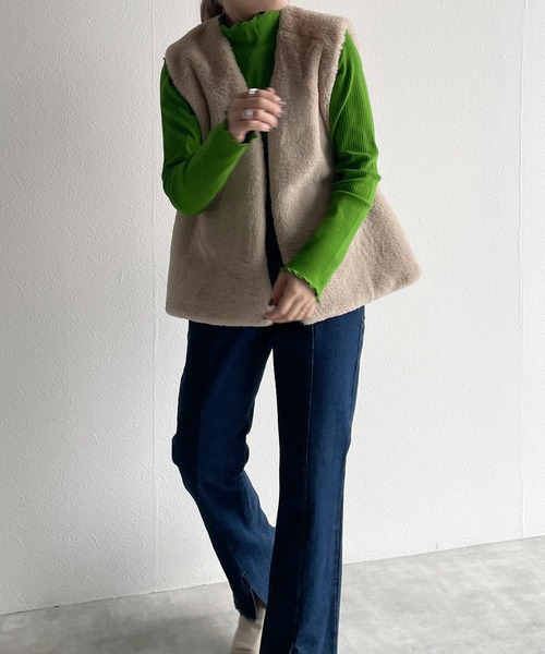 w closet（ダブルクローゼット）の「ランダムリブアウトメローハイネックプルオーバー（Tシャツ/カットソー・レディース・オフホワイト/イエロー系/サックスブルー/グリーン/ブラック/ライム/ケリー・FREE）」の14枚目の写真