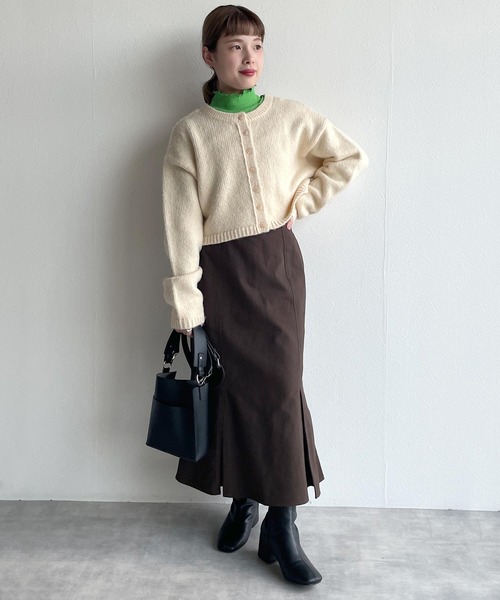 w closet（ダブルクローゼット）の「ランダムリブアウトメローハイネックプルオーバー（Tシャツ/カットソー・レディース・オフホワイト/イエロー系/サックスブルー/グリーン/ブラック/ライム/ケリー・FREE）」の10枚目の写真