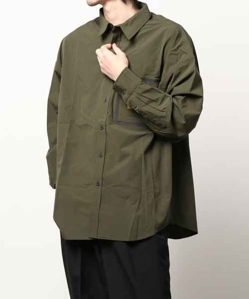 WHITELAND(ホワイトランド)の「【LAB限定】WHITELAND/ホワイトランド/ファンクションシャツ(シャツ/ブラウス・メンズ・カーキ/ブラック・MEDIUM/LARGE)」の5枚目の写真