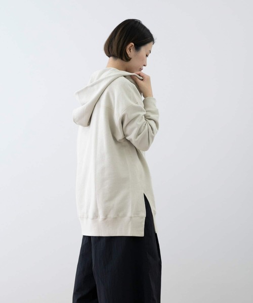 EKAL（エカル）の「EKAL　コハニングライトウエイトフーディー（パーカー・レディース・オレンジ系その他/チャコールグレー/ベージュ・ONE）」の5枚目の写真